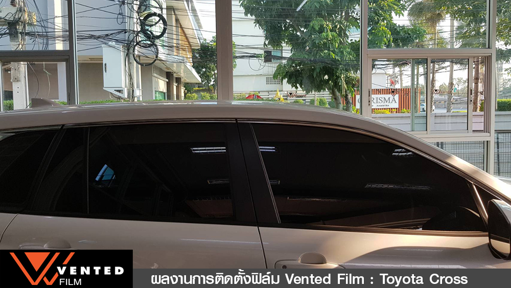 งานติดตั้งฟิล์มรถยนต์ toyota cross05